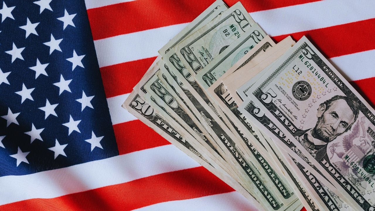 El IRS aprueba un depósito directo de $2,000 para diciembre de 2025: requisitos de elegibilidad, fechas de pago y guía completa para solicitarlo